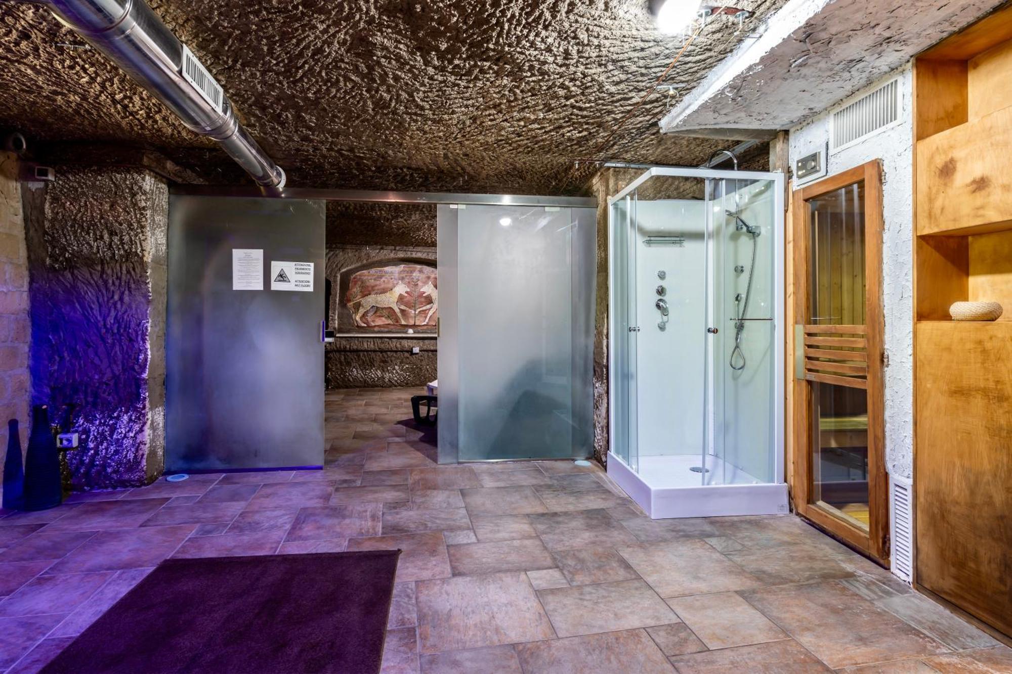 Isa - Residence With Swimming Pool In Sorano, Apartments With Air Conditioning And Private Outdoor Area Экстерьер фото